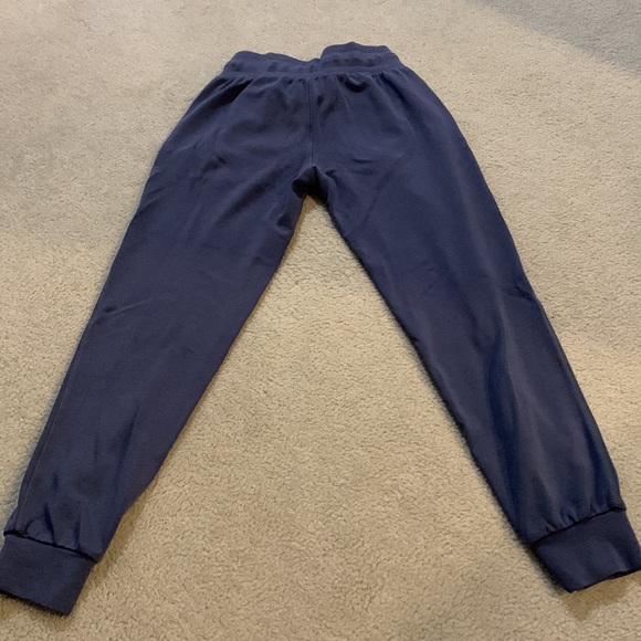 ACTA WEAR joggers mid/high rise - size small - Picture 2 of 3